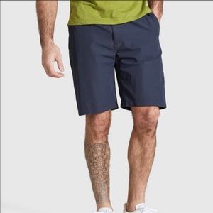 UBB | NWOT Men’s Hybrid Anywhere Shorts